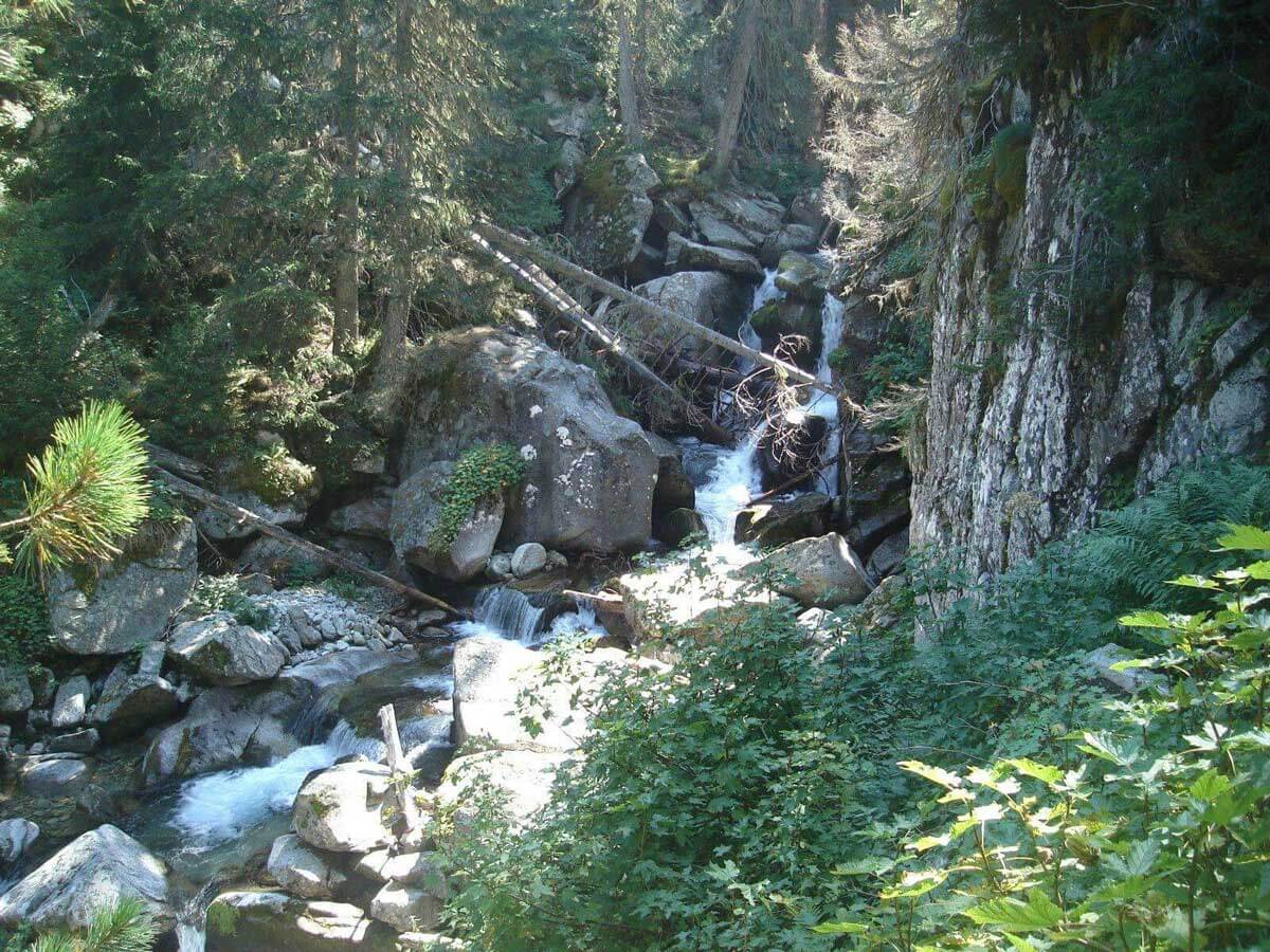 Demyanski Jump Waterfall | Lucky Bansko