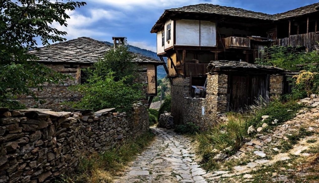 Old house in the village of Kovachevitsa