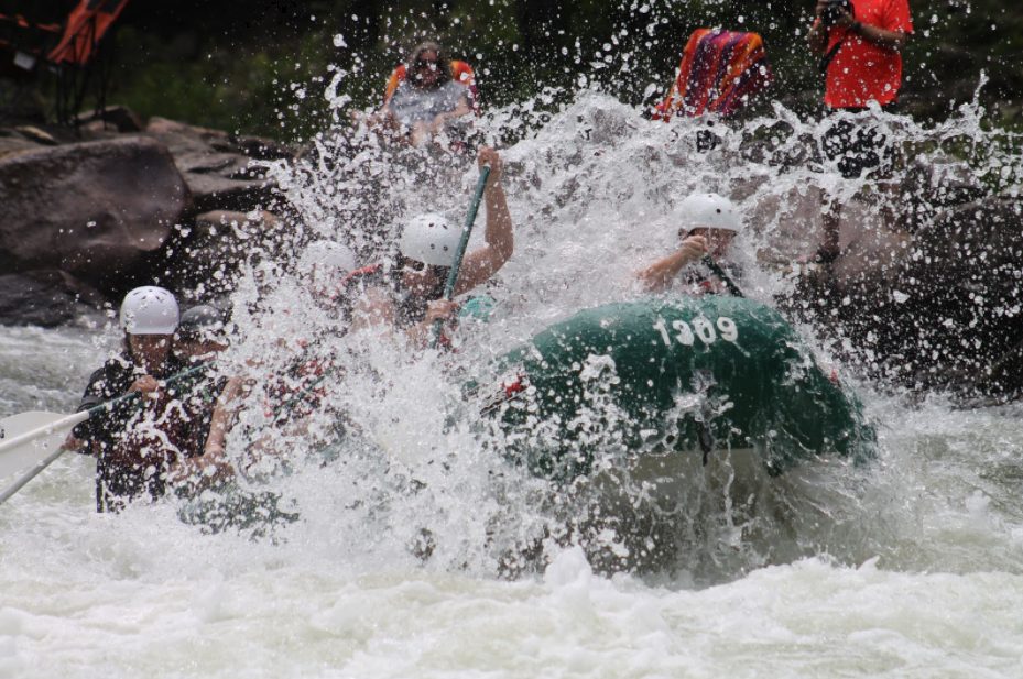 Rafting in Momina Klisura