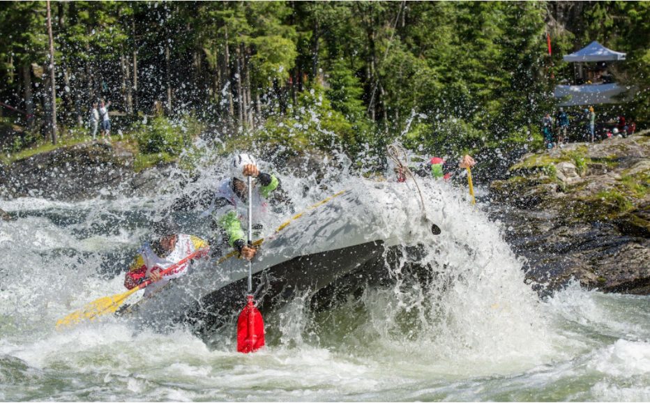 Rafting in Momina Klisura